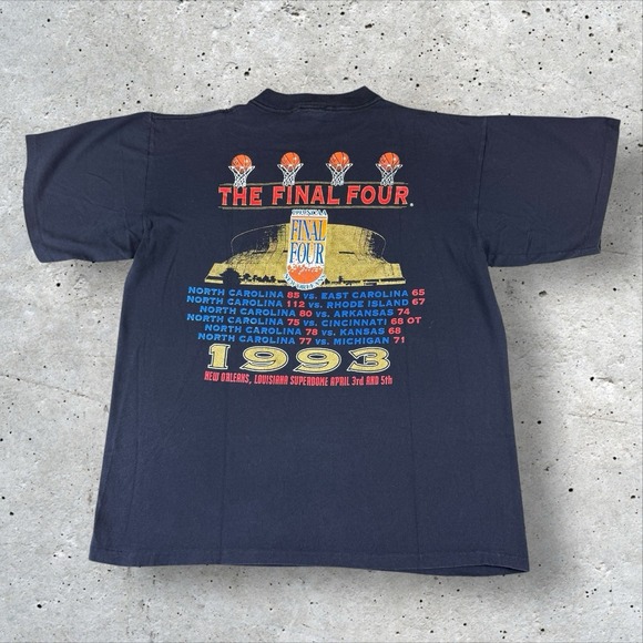 VINTAGE 1993 UNC Tar Heels Final Four Double-Sided Shirt‎ Large Nutmeg - Picture 3 of 6